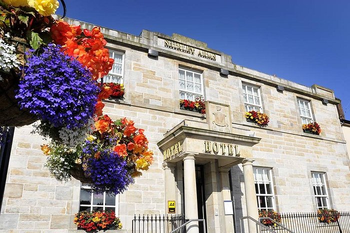 Shirley Arms Hotel